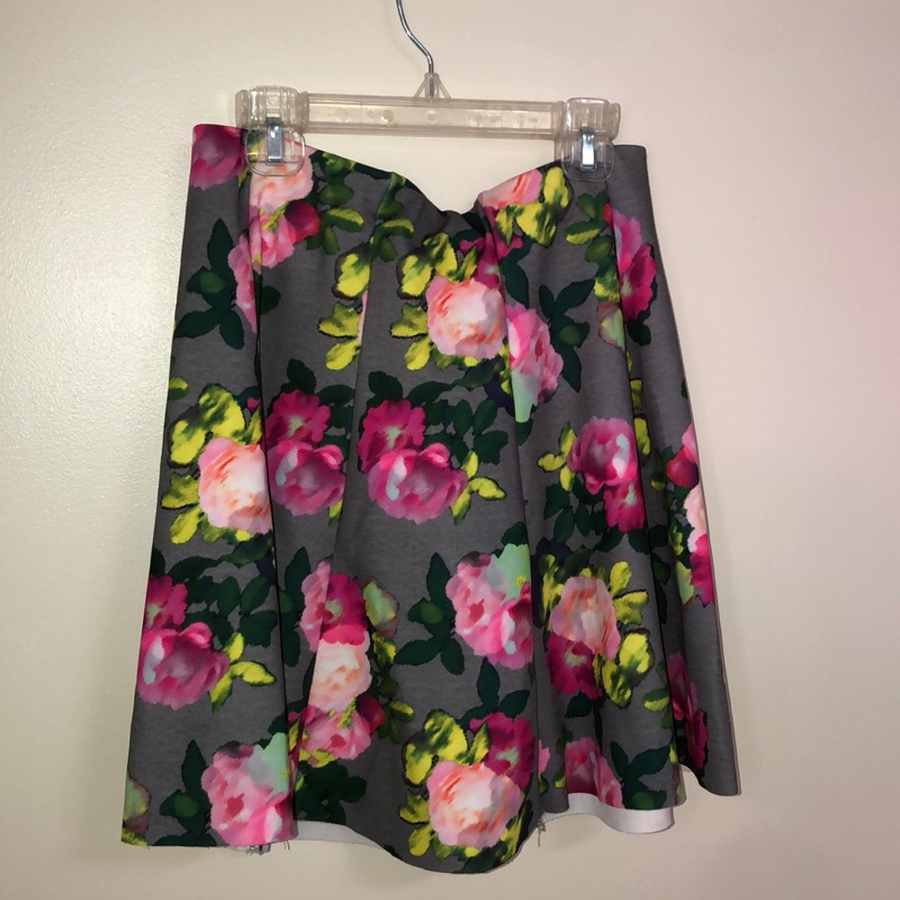Mini floral skirt.